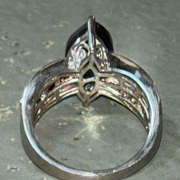 925 Silver & Green Tsavorite & Red Garnet tuxedo ring Sz 9,6.46g,16x7.5mm CZ - Picture 6 of 8